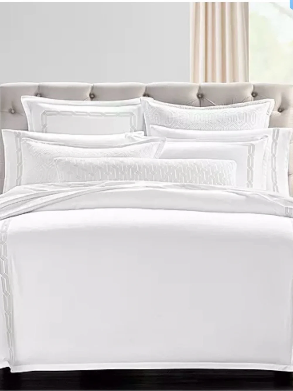 Hudson Park Tivoli Italian Linen King Duvet cover white/silver.